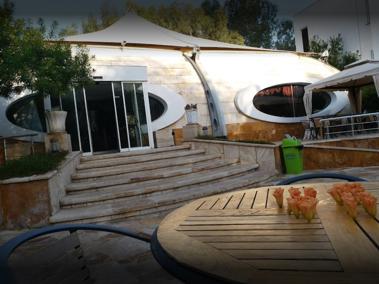 هتل تعطیلات کیش